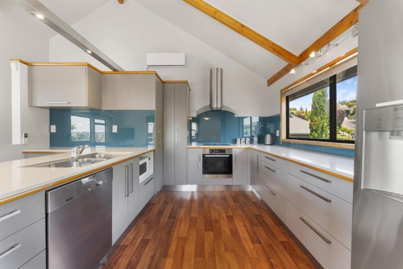 Acacia Sunrise - Taupo Villa Eksteriør bilde